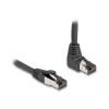 Delock RJ45 Netzwerkkabel Cat.8.1 S / FTP 90 grad unten gewinkelt / gerade 1 m schwarz